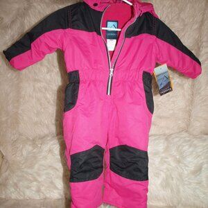Hot Pink W/Black Girl's SNOWSUIT SIZE 18mnths NEW